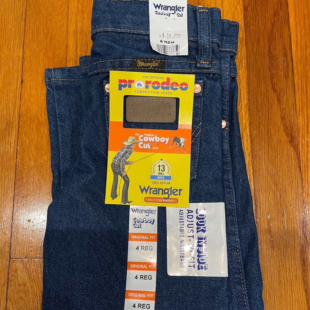 Wrangler Cowboy Cut boy jeans size 4 Reg